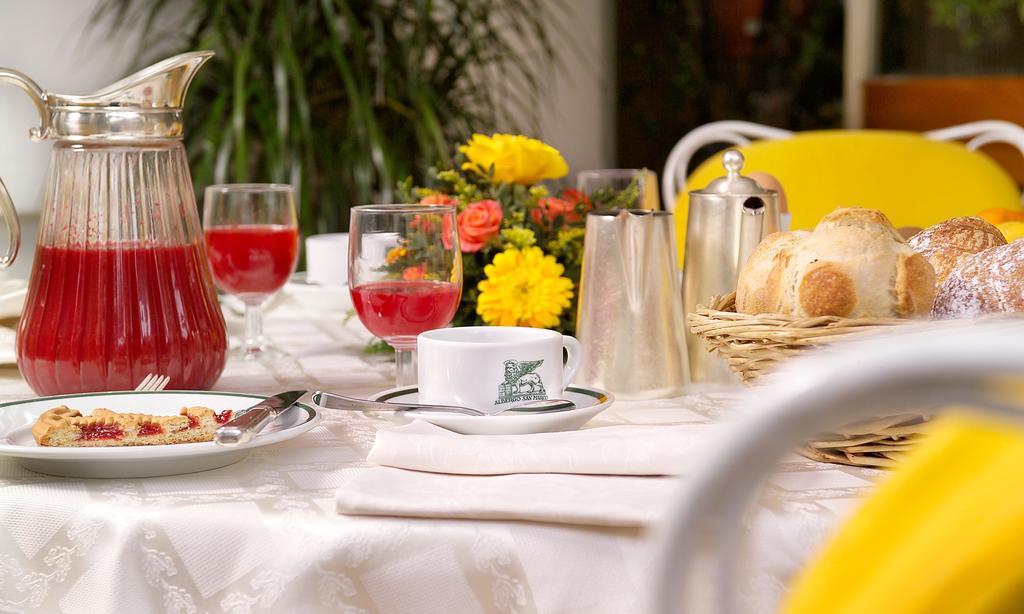 Hotel San Marco Fiuggi Ngoại thất bức ảnh