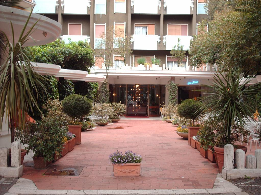 Hotel San Marco Fiuggi Ngoại thất bức ảnh